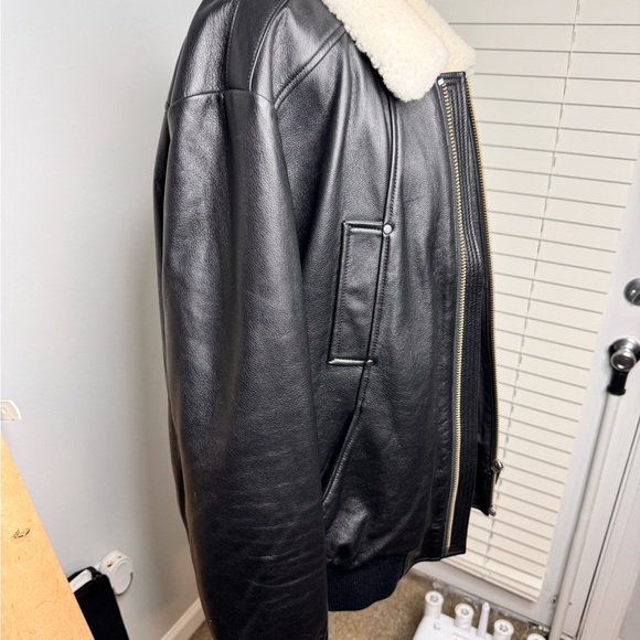 Moose knuckle leather bomber - Picture 7 of 16